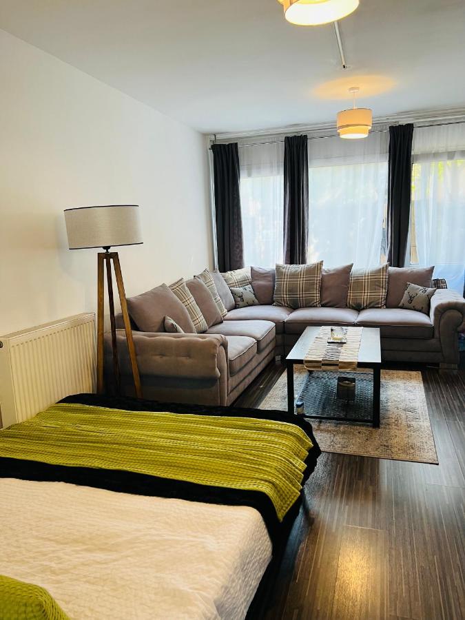 East Central London -Studio المظهر الخارجي الصورة